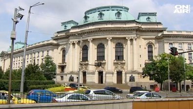 Повече кандидат-студенти избират български ВУЗ-ове заради пандемията