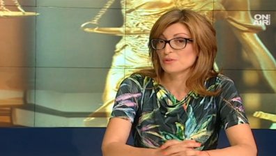Захариева: Връщаме доверието в съдебната система с прилагане на новия закон