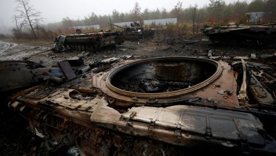 Масирани руски удари по Украйна: Жертви, ранени и райони без ток