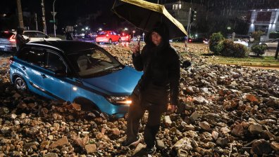 Лошо време в Гърция: Червен код за проливни дъждове, сняг и бурни ветрове (+ВИДЕО)