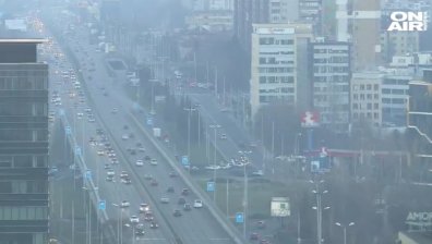 На първо четене: В големите градове ще забраняват коли, замърсяващи въздуха