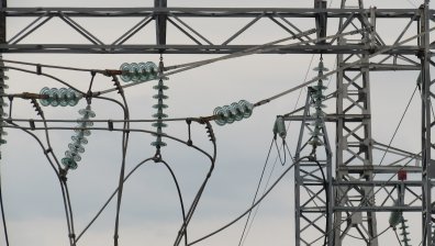 Цента на тока за 15 февруари: 193,77 евро средно в Европа, 206,85 евро в България