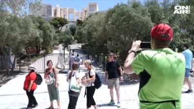 Акрополът в Гърция продължава да бъде затворен за посетители