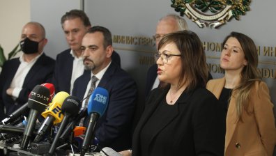 Нинова пусна анкета до бизнеса, иска да знае какви са проблемите и нуждите му