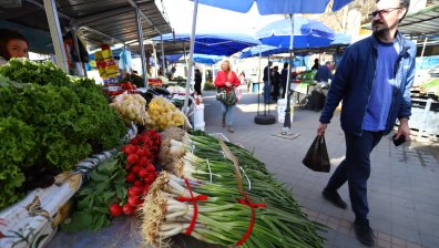 Посрещаме Великден с по-скъпи плодове и зеленчуци, но по-евтино олио