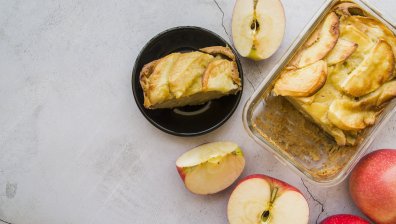 Рецепта от тефтера на баба: Ябълков сладкиш с шоколад