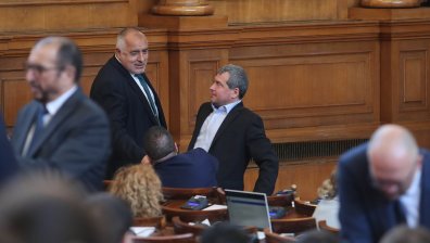 Стабилността на НС е разклатена: ИТН и ДПС готови за разговори, БСП с остри критики
