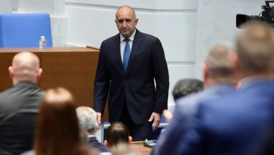 Радев става премиер на 8 май, днес Йотова връчва на "Прогресивна България" мандата за кабинет