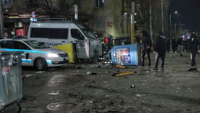 Вандализмът на протеста в София: Кой го предизвика и кой го допусна (ВИДЕО)