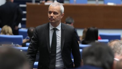 Костадинов изпраща делегация в Русия заради "Лукойл" (+ВИДЕО)