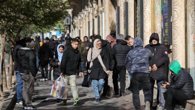 Иран ограничи интернет достъпа на фона на масовите протести