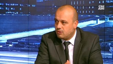 Заради ДАБЧ: БСП и ДПС настояват за оставката на вицепремиера Симеонов