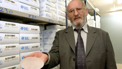 Производителят на забранения силикон се извини на пациентите си пред съда