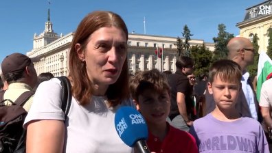 Емоцията, която обедини София: "Вълнуващо е да посрещнем цар Самуил" (ВИДЕО)
