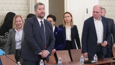 Иванов: За да излезем от кризата, ГЕРБ и "Продължаваме промяната" трябва да се договорят
