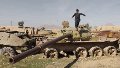 САЩ и НАТО се изтеглят от Афганистан до 11 септември, талибаните ликуват