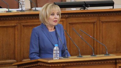 Манолова обеща: Ще покажем всички мръсни тайни и злоупотреби на властта