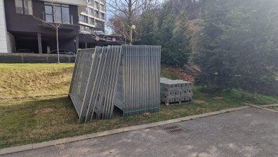 Сигнал за незаконно строителство в затворен комплекс в София