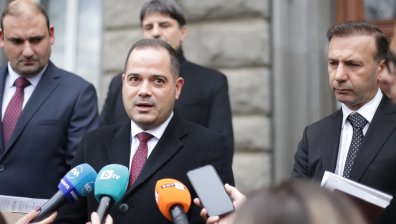 Министър Стоянов за протестите: Навременната намеса предотврати човешки жертви