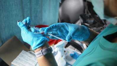 Шефът на Pfizer прогнозира кога ще свърши пандемията, но при едно условие