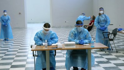 Гърция удължи до 15 август изискването за отрицателен PCR тест