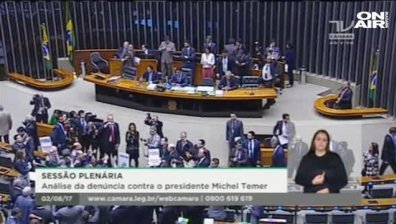 Парламентът се смили над Темер, президентът оцеля
