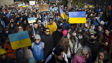 Вълна от съпричастност за Украйна в Европа, а в Белград изразиха подкрепа за Путин