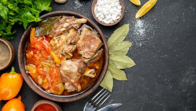 Рецепта от тефтера на баба: Свинско с кисело зеле