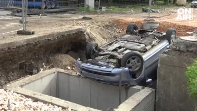 След гонка: Пиян шофьор падна с автомобила си в изкоп в Пловдив