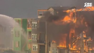 Над 1000 жилища са унищожени след огнен Ад в Колорадо