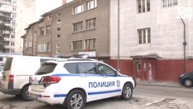 Арестуваха педофил в Дупница, предлагал на ученички да ги качва в колата си