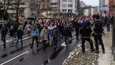 Германия регистрира над 25 хил. заразени за денонощие