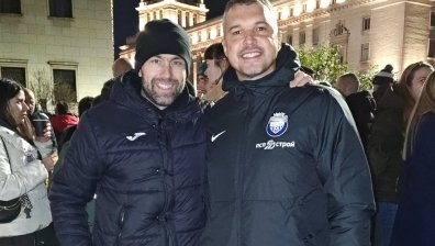 Валери Божинов на протеста в София: Усетих напрежението, гнева, надеждата