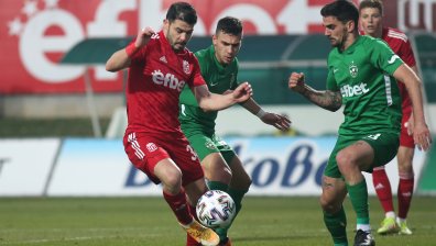 Катастрофа за "Лудогорец" в София, болезнена загуба от ЦСКА 1948 с 2:0