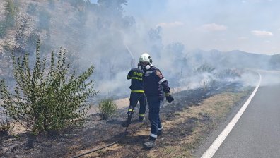 Задържаха мъж за причиняване на сериозен пожар в Старозагорско