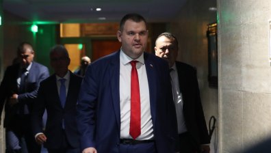 Пеевски: Протестите ще спрат, дълго преговаряхме