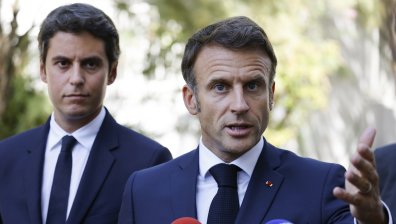 Макрон не прие оставката на премиера Габриел Атал