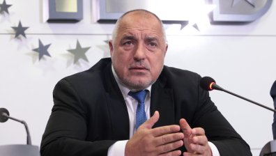 Борисов: Борислав Михайлов и министърът на спорта да подават оставки
