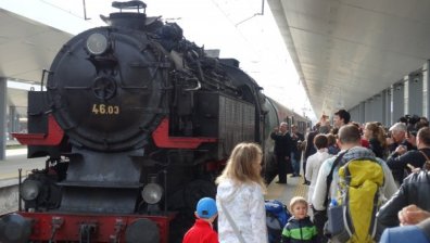 БДЖ пуска парния влак Баба Меца за пътуване между София и Банкя