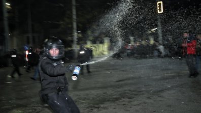 СДВР: 71 са задържаните, единият носеше зареден пистолет