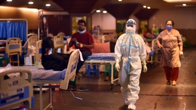 СЗО: Спад на заболеваемостта от Ковид-19, но нивото на заразяване остава високо
