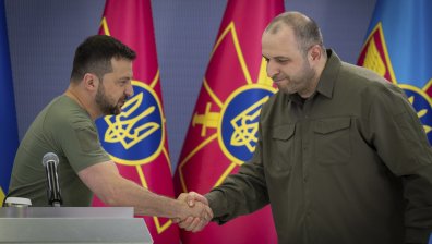 Зеленски: МО на Украйна има нужда от рестарт, Умеров го може