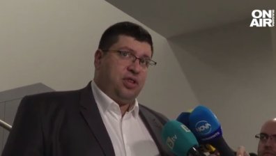 Иван Белишки отива зад решетките, адвокатът му: Ще обжалваме, момчето не е за ареста