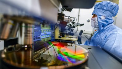 Укрепване на националната сигурност? САЩ инвестират $5 млрд. в разработване на чипове