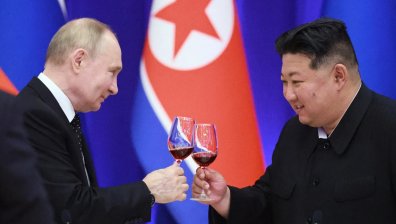 Ким Чен Ун обеща подкрепа на Путин в "свещена справедлива война" срещу Украйна