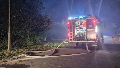 Огънят в Овчарово изгори къща и селскостопански постройки, пожарът вероятно е от немарливост