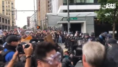 След насилието в Шарлотсвил: САЩ на протест срещу омразата и расизма 