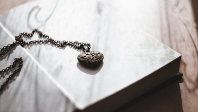 Какво да подарите на зодия Рак за късмет?