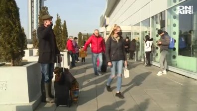 Вкъщи за Коледа: Прибраха се първите българи от Великобритания