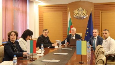 Изпращаме на Украйна имената на фирмите, нарушили лицензионния режим при износа на зърно